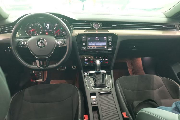 Used Volkswagen FAW-Volkswagen CC 2020 330TSI Huayan Edition China VI Standard
