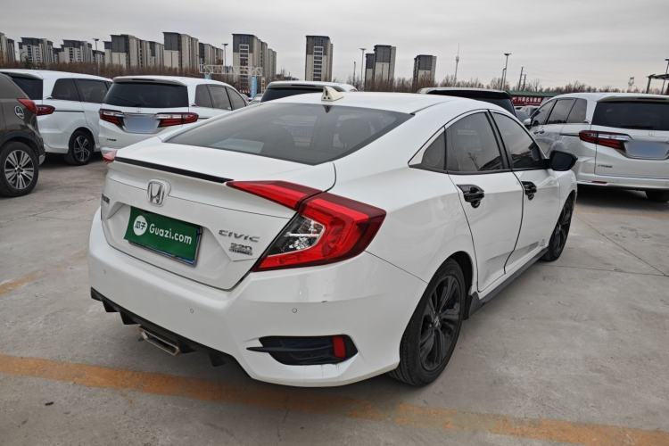 Used Honda Civic 2019 220TURBO CVT Dynamic Edition China VI Emission Standard