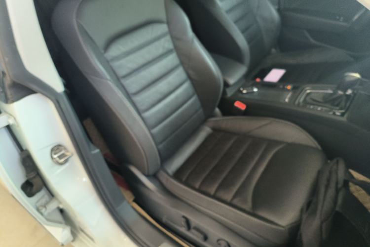 Used Volkswagen FAW-Volkswagen CC 2021 380TSI Striking Edition
