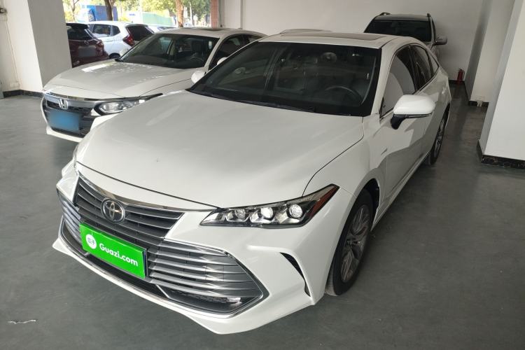 Used Toyota Avalon 2019 2.0L Ambition Edition China VI
