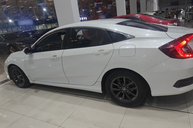 Used Honda Civic 2019 220TURBO CVT Dynamic Edition China VI