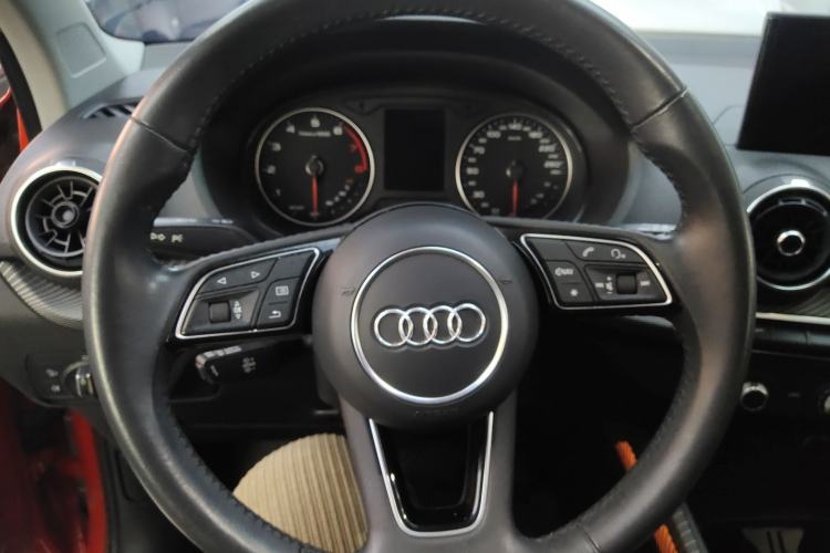 Used Audi Q2L 2018 35 TFSI Launch Exclusive Edition China VI