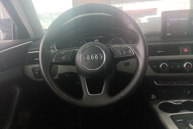 Used Audi A4L 2019 40 TFSI Ambition Version China V