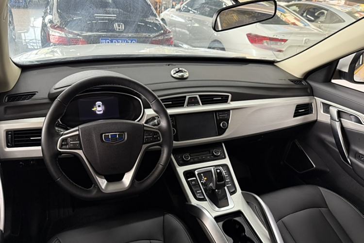Used Geely Auto Emgrand X7 Sport 2020 1.8TD DCT Two-Wheel Drive Smart Connect 4G-Enabled Version

