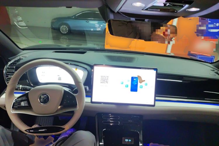 Used BYD Han 2025 DM-i 125KM Prestige Model
