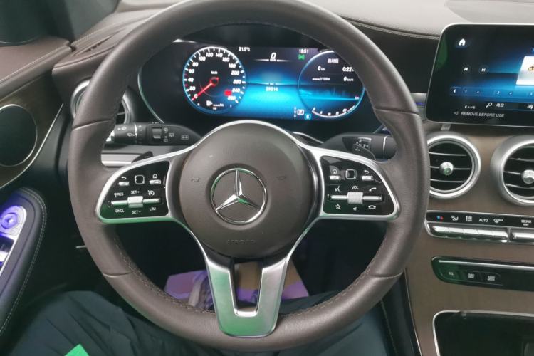 Used Mercedes-Benz GLC 2022 Facelift GLC 260 L 4MATIC Luxury Edition