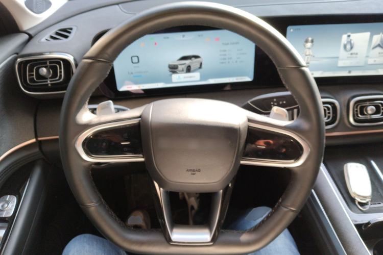 Used Chery Tiggo 9 2023 2.0T Dual-Clutch Two-Wheel Drive Luxury Edition 5 Seats