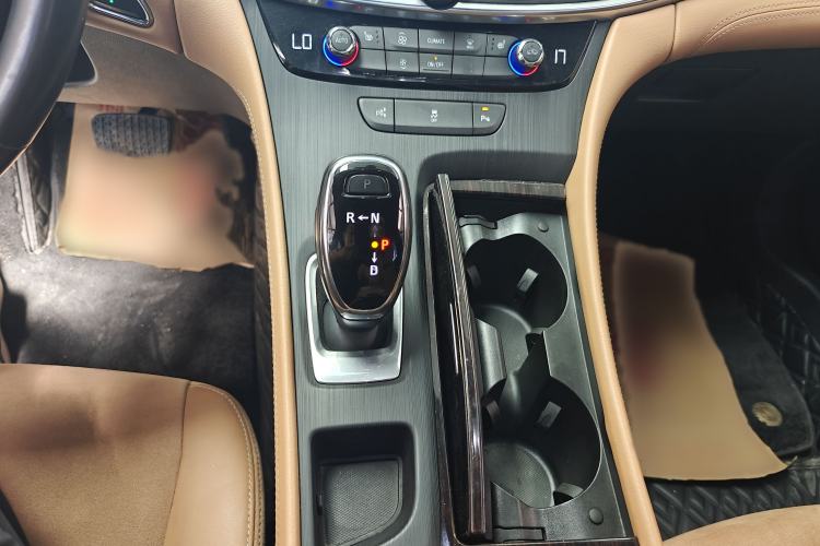 Used Buick LaCrosse 2018 28T Elite Edition
