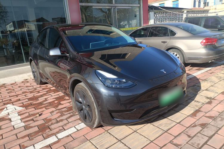 Used Tesla Model Y 2024 Rear-Wheel-Drive Version