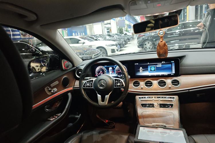 Used Mercedes-Benz E-Class 2019 E 300 L Stylish Model
