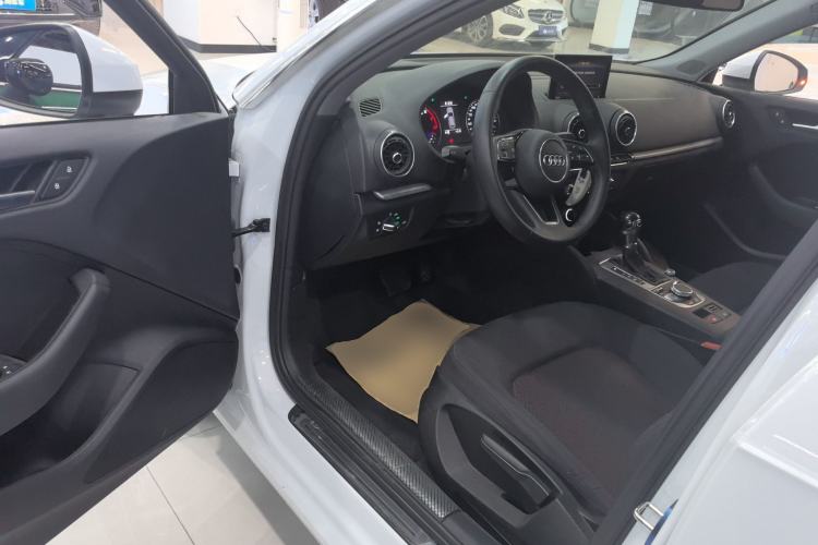 Used Audi A3 2019 Sportback 35 TFSI Ambition China V
