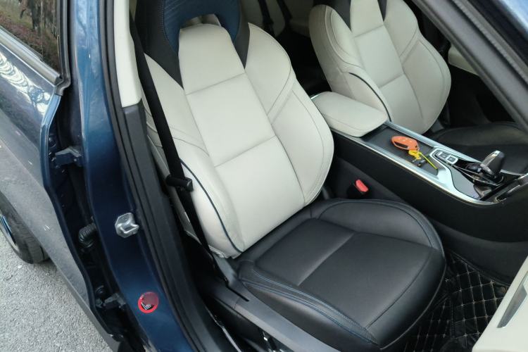 Used Lynk & Co 01 2017 2.0T Two-Wheel Drive Zhaopu Version
