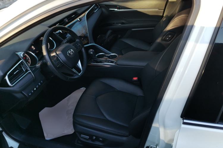 Used Toyota Camry 2019 2.0G Luxury Edition China VI Standard
