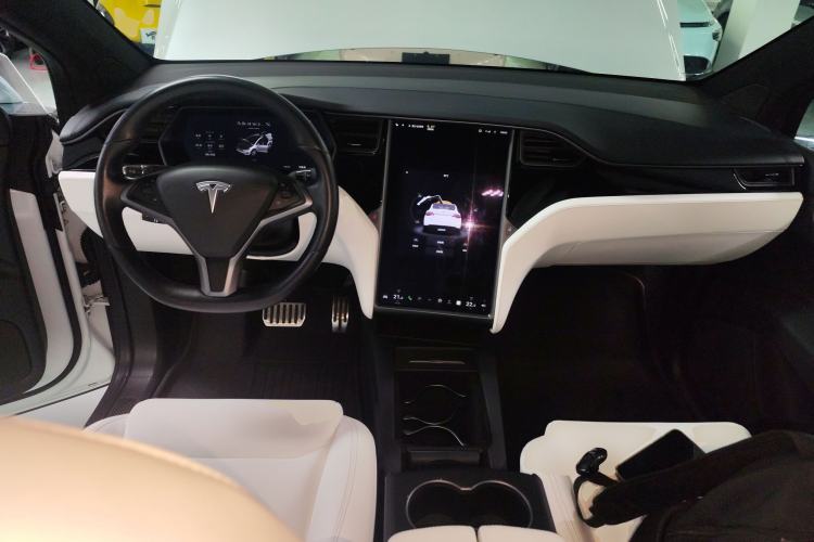 Used Tesla Model X 2019 Long-Range Version
