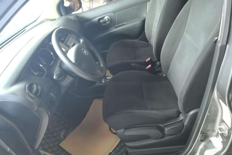 Used Nissan Livina 2015 1.6XE CVT Comfort Edition
