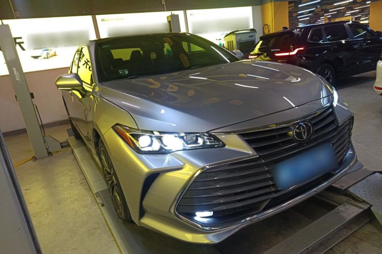 Used Toyota Avalon 2019 2.5L Touring Premium Version China V Standard

