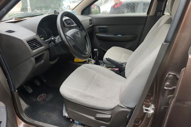 Used Wuling Hongguang 2015 1.2L S Base Model China V Standard
