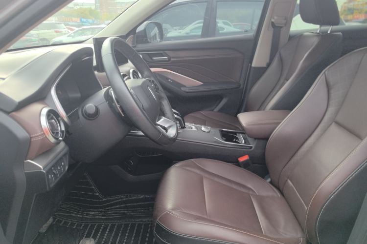 Used Wey VV6 2020 2.0T Two-Wheel Drive Smart Enjoyment+
