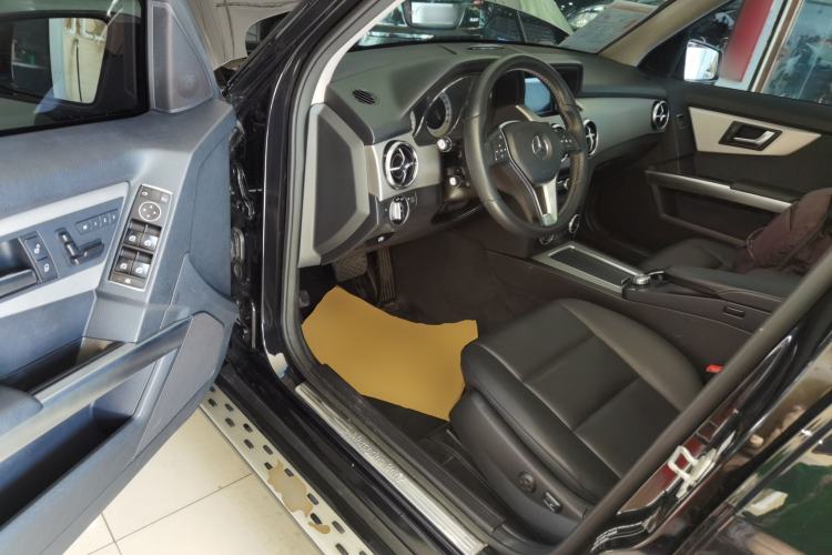 Used Mercedes-Benz GLK-Class 2014 GLK 260 4MATIC Dynamic Model
