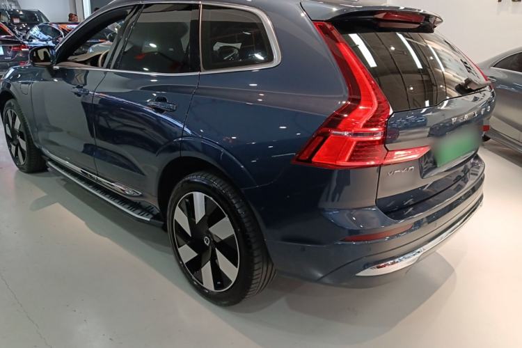 Used Volvo XC60 New Energy 2024 T8 Plug-in Hybrid Long-Range All-Wheel Drive Smart Luxury Edition
