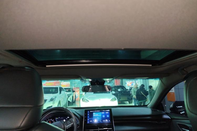 Used Toyota Avalon 2022 2.5L Luxury Edition
