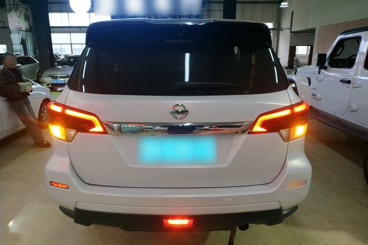 Used Nissan Terra 2018 2.5L Automatic 2WD Luxury Edition
