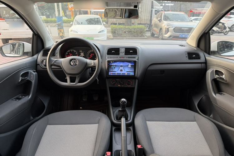 Used Volkswagen Polo 2018 1.5L Manual Drive-Comfort Model