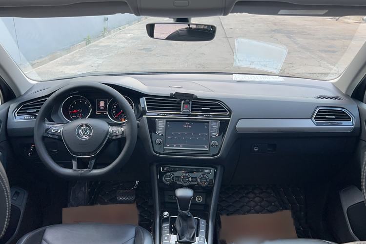 Used Volkswagen Tiguan L 2017 380TSI Automatic All-Wheel-Drive Luxury Edition