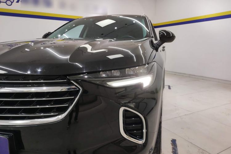 Used Buick Envision 2022 Encore S 552T Two-Wheel-Drive Luxury Model
