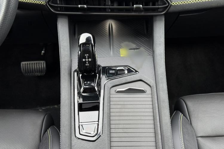 Used Lynk & Co 03 2023 2.0TD DCT JingPro
