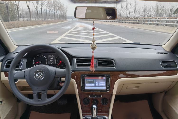 Used Volkswagen Lavida 2013 Revised Version 1.4 TSI DSG Comfort Edition
