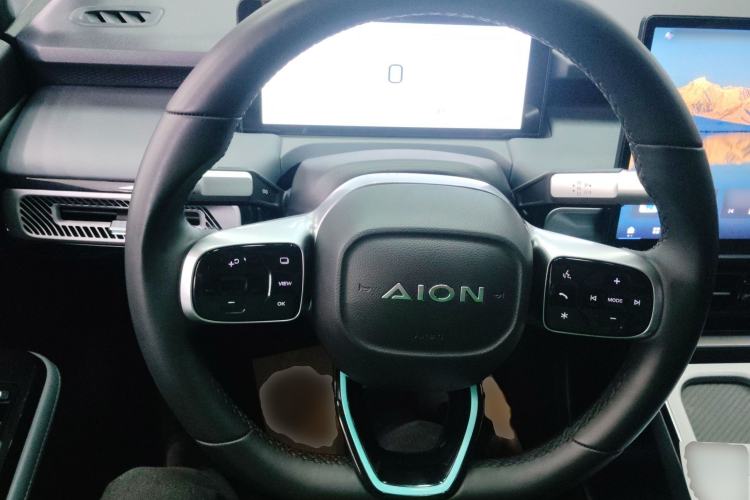 Used AION Y 2023 Plus 510 Smart Edition