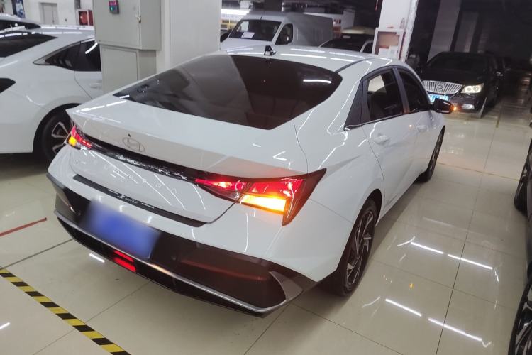 Used Hyundai Elantra 2023 1.5L CVT GLX Elite Edition
