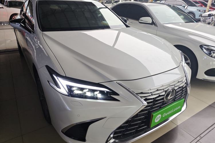 Used Lexus ES 2025 200 Premium Edition
