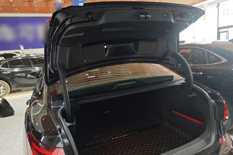 Used Volkswagen Passat 2023 330TSI Luxury Edition