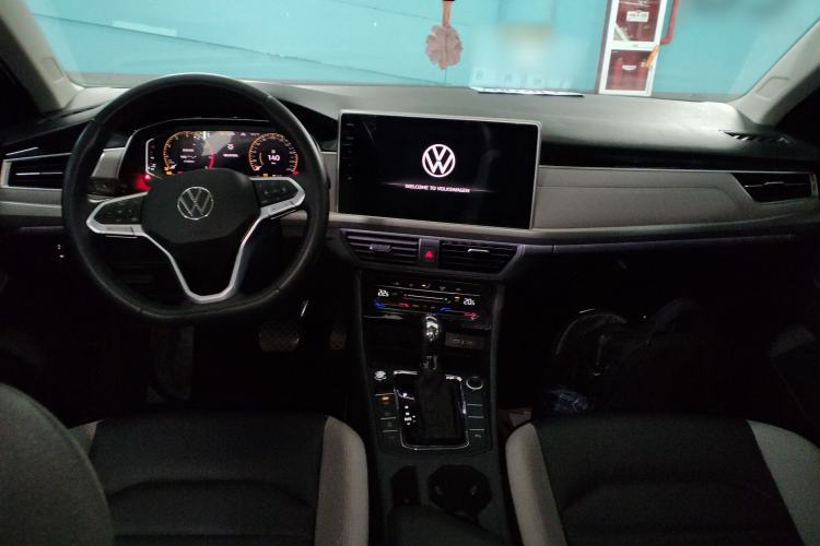 Used Volkswagen Bora 2023 300TSI DSG Prestige Edition