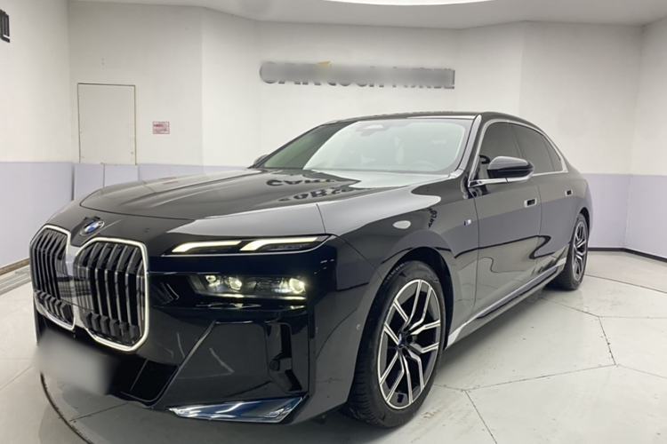 Used BMW 7 Series 2023 735Li M Sport Package
