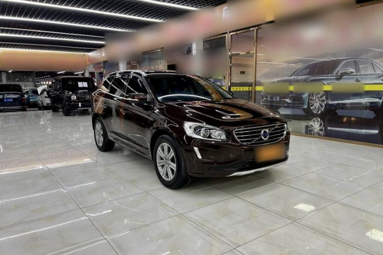 Used Volvo XC60 2017 T5 AWD Smart Upgrade Edition
