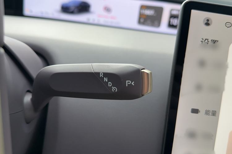 Used  12 2025 Ultra Extended-Range Edition
