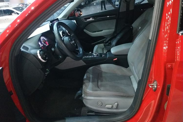 Used Audi A3 2020 Limousine 35 TFSI Fashion Edition China VI Emission Standard
