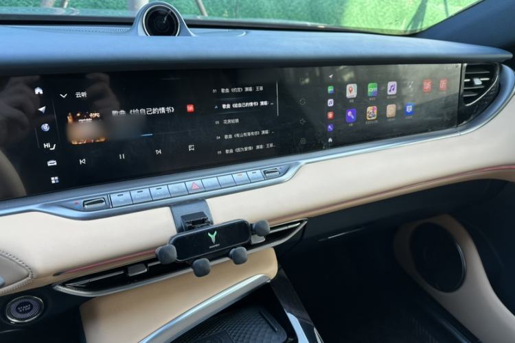 Used VOYAH FREE 2021 Four-Wheel Drive Standard All-Electric Exclusive Luxury Package