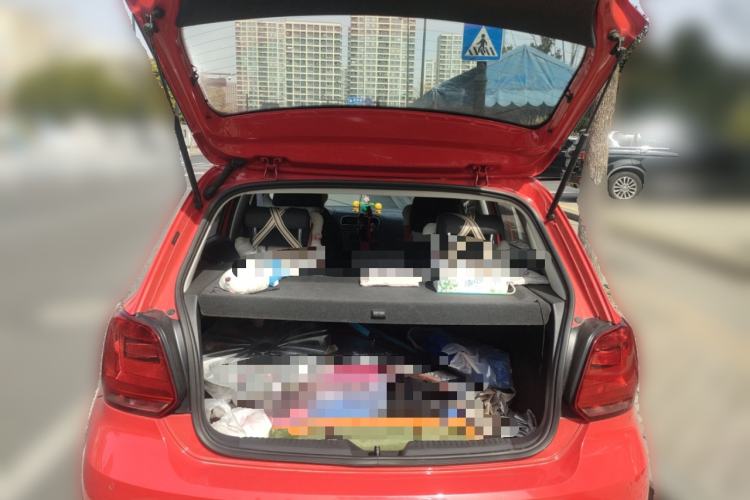 Used Volkswagen Polo 2016 1.6L Automatic Comfort Model