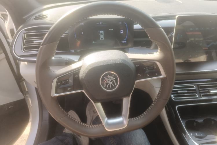 Used BYD Qin PLUS 2023 Champion Edition DM-i 120KM Leading Model
