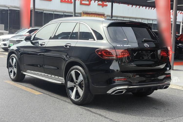 Used Mercedes-Benz GLC 2021 GLC 300 L 4MATIC Luxury Model