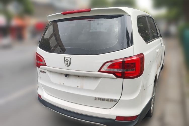 Used Baojun 730 2016 1.5L Manual Standard Version 7 Seats
