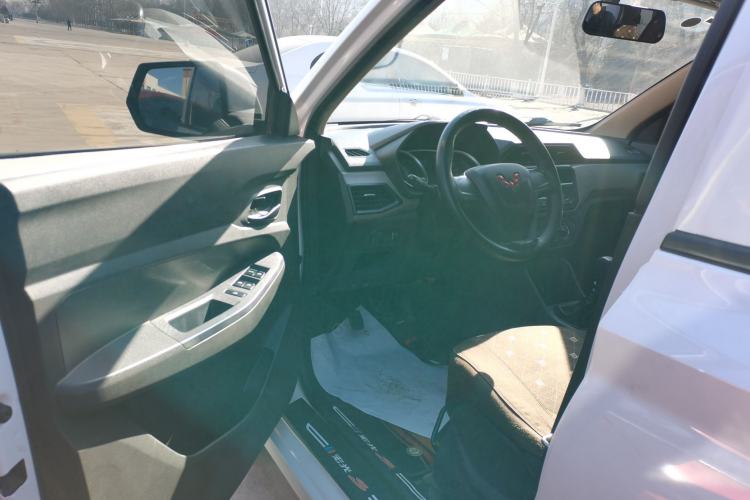 Used Wuling Hongguang 2021 1.5L Revised S Standard Version with Electric Power Steering LAR