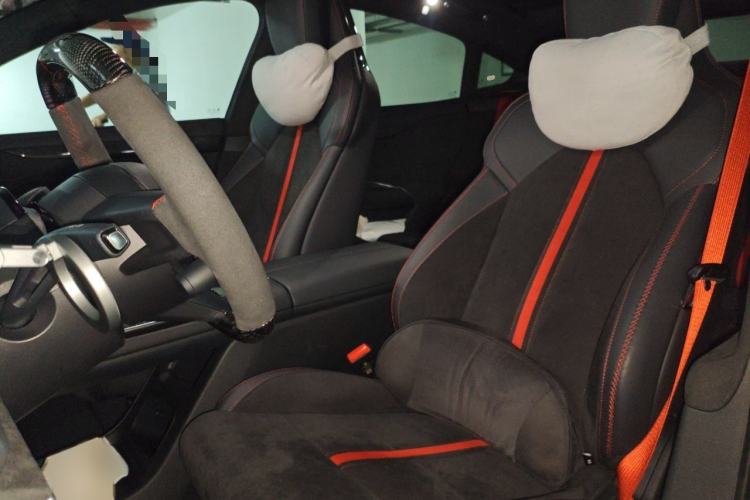 Used  SU7 Ultra 2025 Ultra Model
