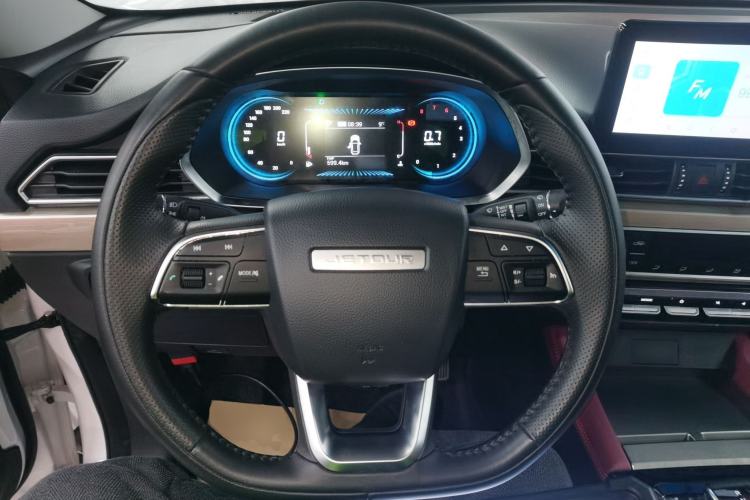 Used JETOUR X70 2024 1.5T DCT Glory PRO 5-Seater
