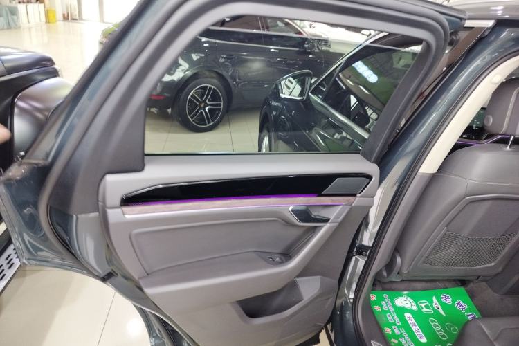 Used Volkswagen Touareg 2019 2.0 TSI Ruiyi Edition China V Standard
