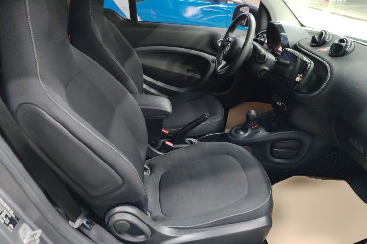 Used smart fortwo 2018 1.0L 52kW Hardtop Passion Edition China V Standard